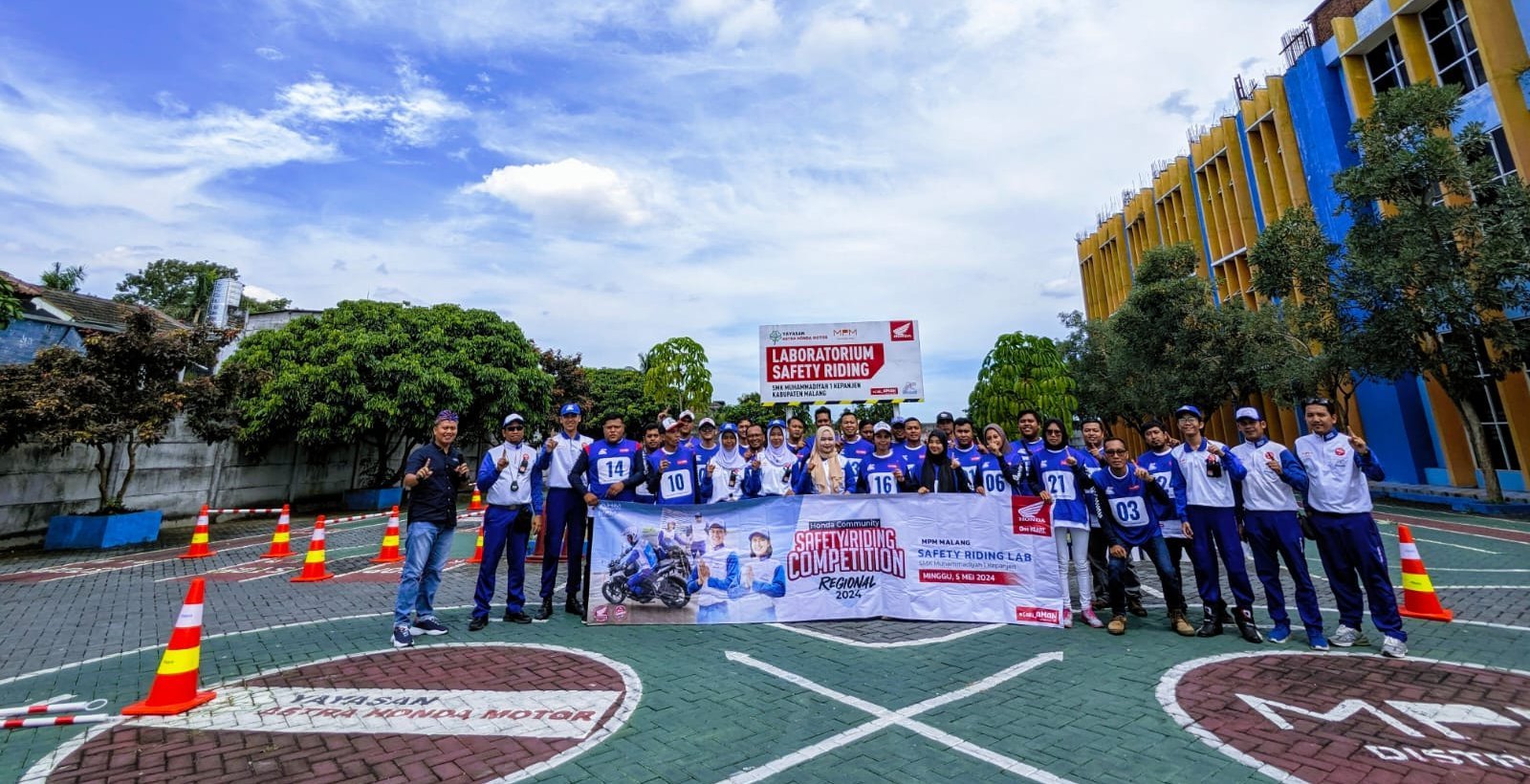 Komunitas